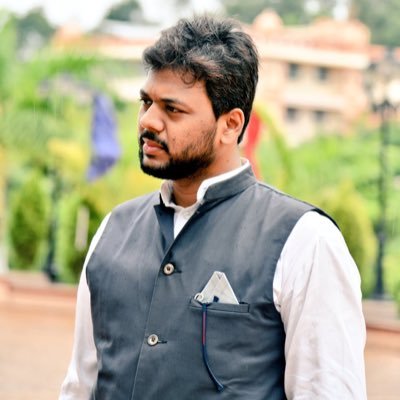 MaskoorUsmani's profile picture. Candidate, Jale Assembly(87) Bihar|| Doctor || Former President AMU Student's Union || Alumni @StateIVLP || https://t.co/KXHf6EBYqS