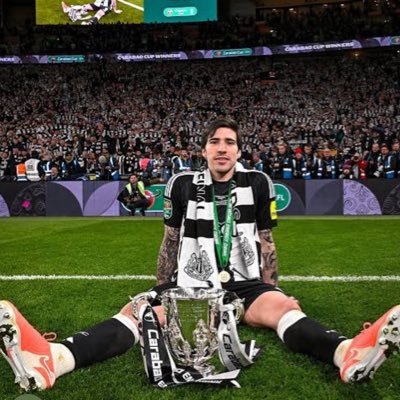 new account, Eddie Howe’s mags⚪️⚫️ follow the club home n away howay the lads