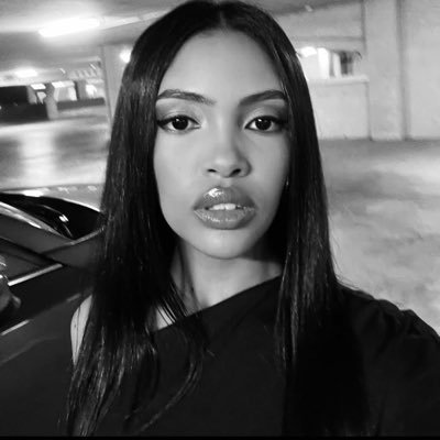 phatcatmeowmeow's profile picture. I’m perfect