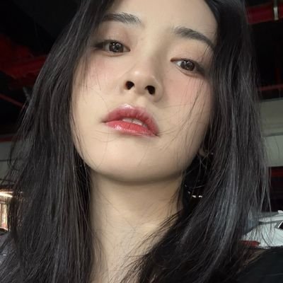 redflove's profile picture. fan account 🇨🇳 🇰🇷 🇯🇵  — please love me, as much as I love you.