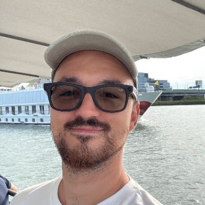 vranic_v's profile picture. 