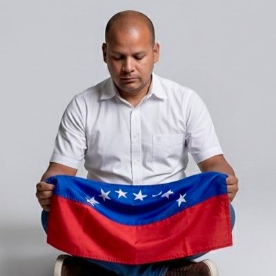 reynaldomaneiro's profile picture. Músico, Diseñador Gráfico, Productor Audiovisual y Luchador Social