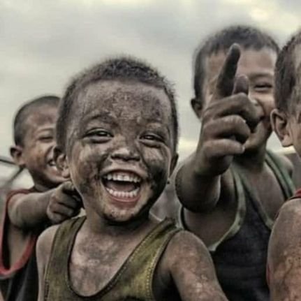 PauloNaSilla's profile picture. Tuliomba 🙏 Milango ya Gereza Ikafunguka.