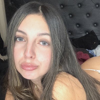 Lillianvibeee's profile picture. Gym, books, and a little bit of trouble on the side 
Are u ready? Join my BIO now 🔥👇