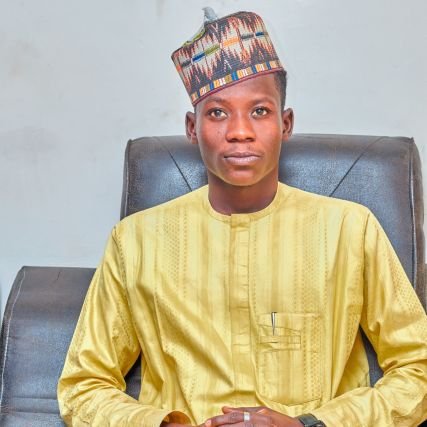 Uban_Sagaraftu's profile picture. Hustler for Everything 💪✍️
Real Madrid Fan⚪⚽ 
C.Ronaldo Stan 🐐(BSc Economics 🎓)