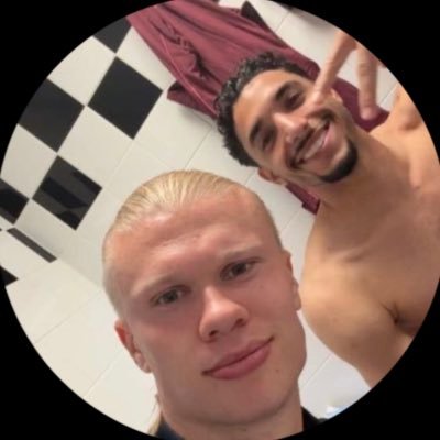 mahmoushhh's profile picture. 