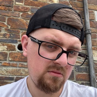 OhhAtom's profile picture. I like to GFX in my spare time and I upload videos to YouTube. Instagram: Danielgreen1995