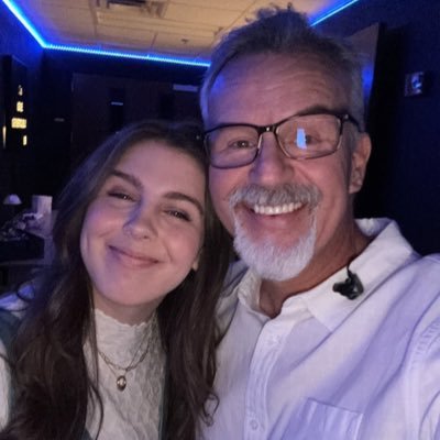 Reagan_meyer_'s profile picture. Jesus Lover❤️, worship leader, Artist, Daughter of a worshipper,becoming my own person.