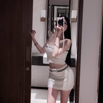 crypto__lisa's profile picture. 