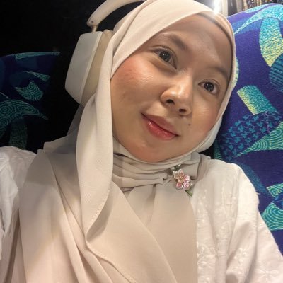 aieizzati's profile picture. limauais