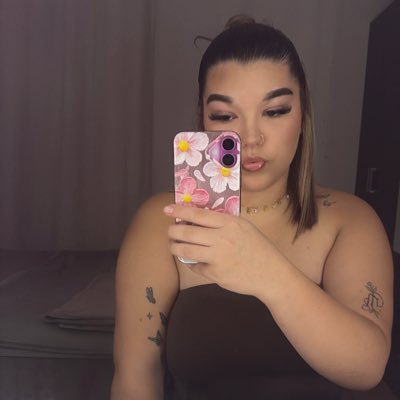 jadeslti's profile picture. Dieu est grand