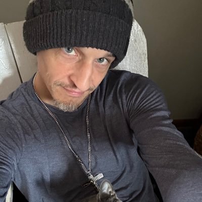 RevFisk's profile picture. 