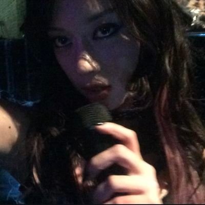 paladinwalls's profile picture. (((twenty øne piløts))), katseye, isabel larosa, sabrina carpenter, olivia rodrigo, ariana grande, p!atd, idkhow... no se que más eee