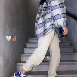 Orenda661789's profile picture. 