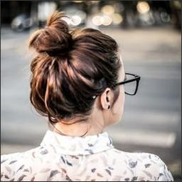 Ona1737703's profile picture. 