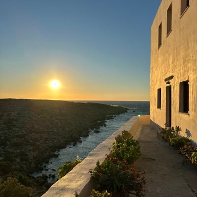 allthingsNFT's profile picture. ...from Wall Street to Crypto in 2010, never looked back.📈 incubation - automated trading - original OG