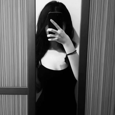 𝓿𝓪𝓷𝓮𝓼𝓼𝓪 Profile