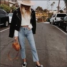 Urana392754's profile picture. 