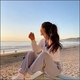 Menewa252907's profile picture. 