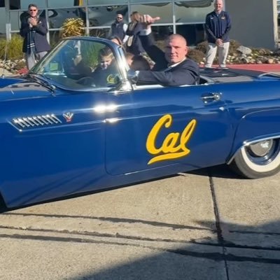 eastbay2372's profile picture. 