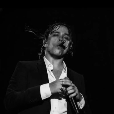 notvalen89_'s profile picture. 