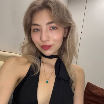 Eliza880622's profile picture. Sailing hiking mountaineering skiing exploring the unknown