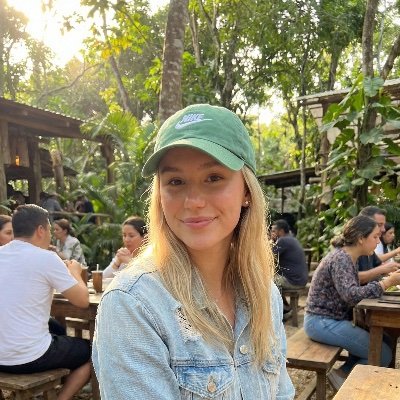 notiiivy's profile picture. product designer