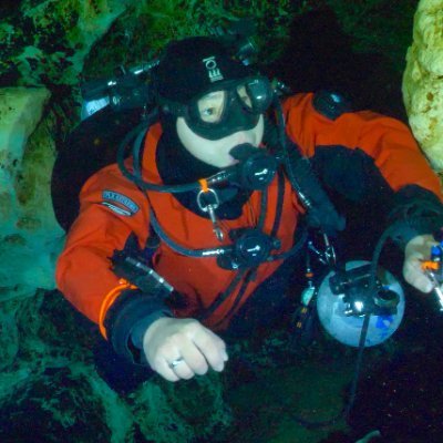 FouledRBLX's profile picture. Founder of @aquaticastudios and On Tap
Roblox Innovation Award Winner 
Conservationist and Game Developer
biz: bryan.lee@aquaticastudios.com