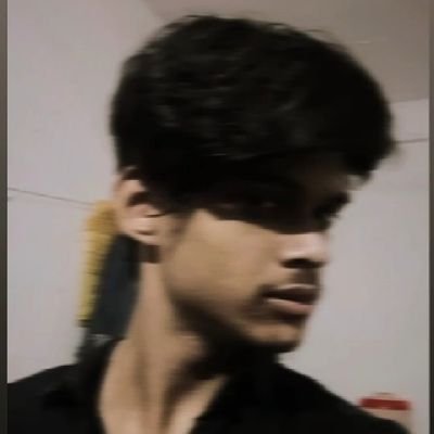 saurabh__dubey7's profile picture. 💻 C++ | DSA Enthusiast | #SelfLearner
🎓 BCA 2nd Year | Future Full Stack Dev
🚀 Sharing my learning journey | #100DaysOfCode