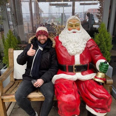 TheCiaranJames's profile picture. #COYS🤍 #MMA👊🏼#Wrestling🤼#Running🏃🏻#Boxing🥊#Movies🍿English 🏴󠁧󠁢󠁥󠁮󠁧󠁿 born Irish 🇮🇪 blood