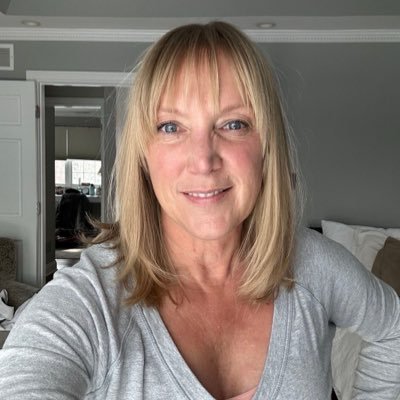 sarahlahn0's profile picture. crypto