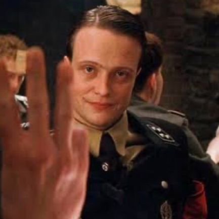 AntonioShilder's profile picture. богатый инженер