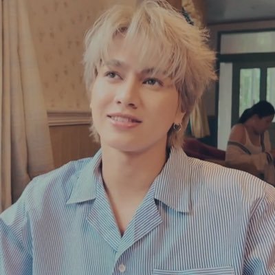 SUNSHlNESMART's profile picture. *ੈ‧₊°「sav. 」˙˖ ꒰⋆ infj ꒱ ⋆｡˚☆ she / they ｡⋆ 30 ౨ৎ my kuromi: @lilch3rryb0mb ≽^• ˕ • ྀི≼ ੈ✩‧₊˚ ᴅᴀɴ ᴀɴᴅ ᴘʜɪʟ ʟᴜᴠʀ ᰔᩚ ꜱᴘɴ ꜰᴀᴍɪʟʏ ⛧⃝