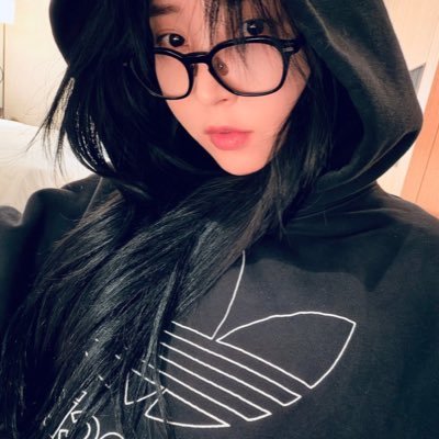 swfstagram's profile picture. ⸜( ˙˘˙)⸝ *ೃ ❖mmmထ + twice♡ + lsrfm + gg’s🝮꒱˚. ࿐