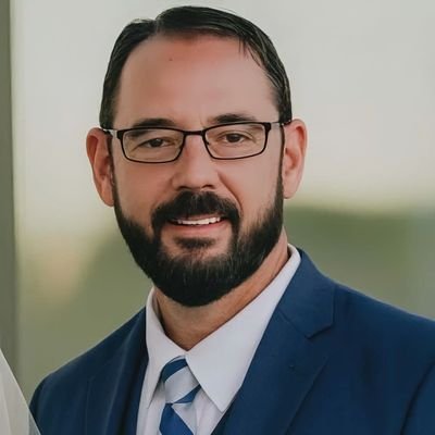 wadelentz's profile picture. Pastor. Sheep farmer. Husband. Father.
Traveling the world one Dollar General at a time, and still home by 9.