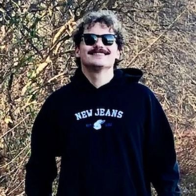 ajlardner95's profile picture. I am in the middle of carrying a league of legends game about to close it out