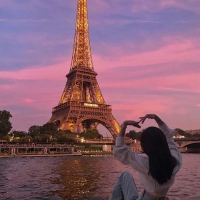 yasmin140210's profile picture. Nature lover, book addict, city explorer. Passionate about art, culture, kindness, and all the little things that spark joy.