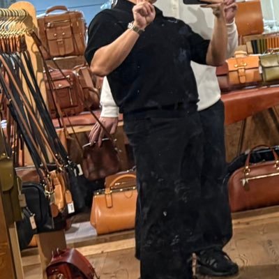 oygmug's profile picture. 26