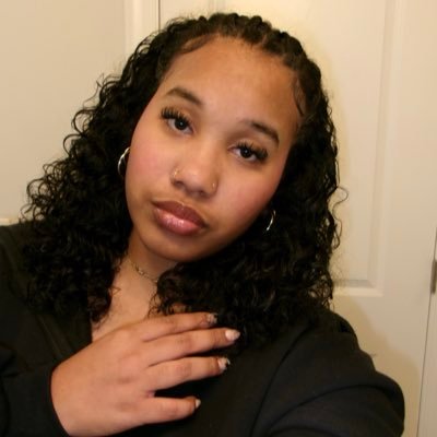 j0nesdanielle's profile picture. 25 ♌️