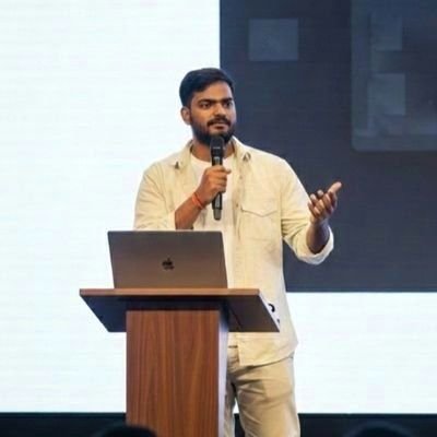 pyvrma's profile picture. backend @Accenture • tinkerer • reverse engineering for fun