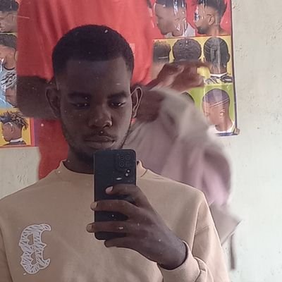 isaacnyirenda00's profile picture. 