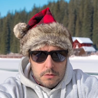 viewfinderthis's profile picture. 