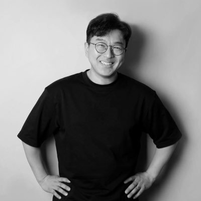 thearks's profile picture. PM/PO로 제품을 만들고 있는 댄입니다. 창업, 그루폰코리아, 스트라입스, 엔씽, 온오프믹스, 카닥, 개념원리 등 다양한 도메인에서 경험을 갖고 있습니다.