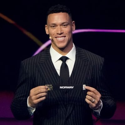 yankeesbrasil's profile picture. Inigualável! 27 vezes campeão da World Series. Por @gutoedr. | Twitter account not associated with the @Yankees or @MLB.