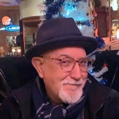 DennisStew48080's profile picture. loves Xavier Basketball oldies DJ stream here https://t.co/i0d0Nkc5gc