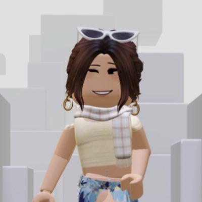 sadeberrii's profile picture. • aspiring roblox content creator - bloxburg enthusiast - ⤷ roblox: iii_oreo2