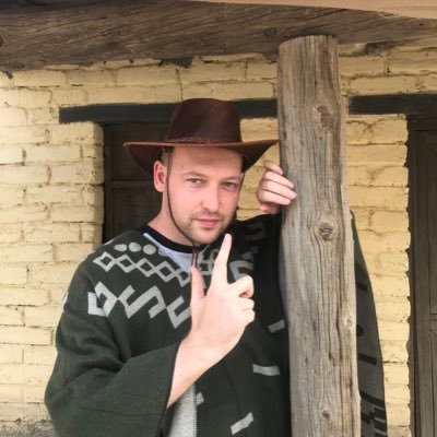 Harris94Vinnie's profile picture. Big Bond Fan. Charmed Fanatic. Buffy Lover . Huge movie fan. A little off the wall. Deep voiced. Random but lovable soul.