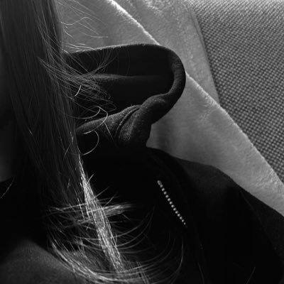 fangdenuit's profile picture. Froide comme l’hiver