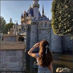 LampiasiMy34125's profile picture. 