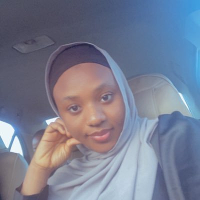 eezharhh's profile picture. Mrs A | Learning, growing, thriving—one day at a time.